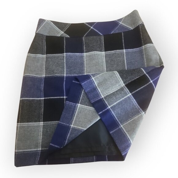 Talbots Black Blue & Gray Plaid Wool Blend A-Line  Skirt Size 12 NWT - Picture 3 of 7